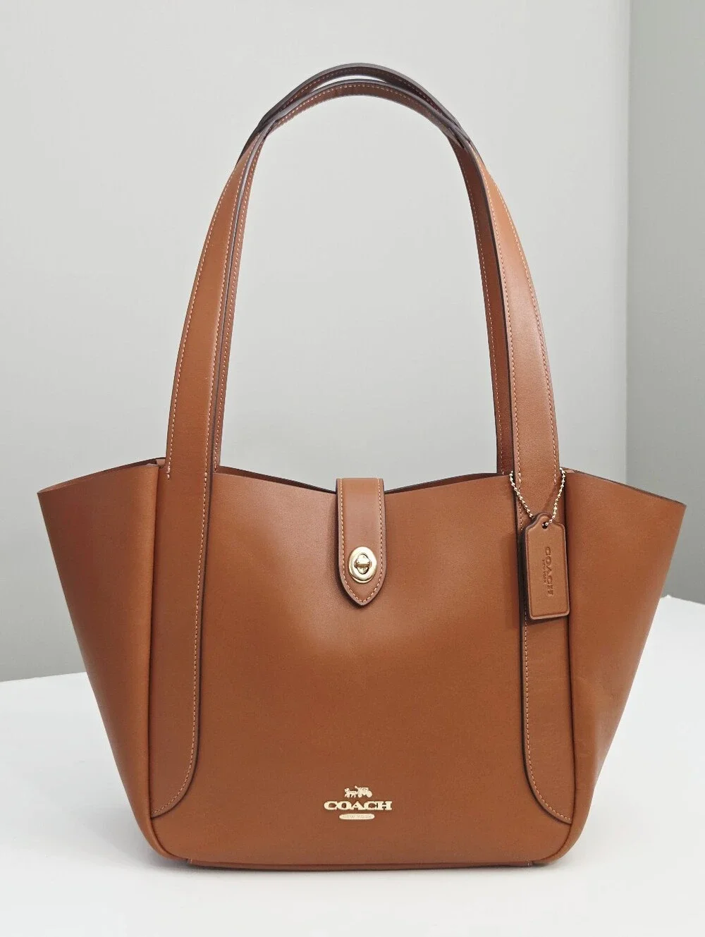 NWT COACH HADLEY TURNLOCK TOTE BAG - TAN